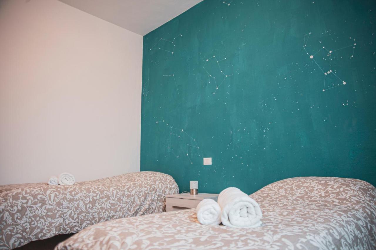 Il Mughetto - Appartamento Con Terrazza Privata San Quirico dʼOrcia Exterior foto
